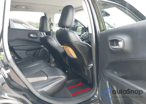 2018 Jeep Compass Altitude 4X4 from USA, damaged, VIN 3C4NJDBB2JT479373